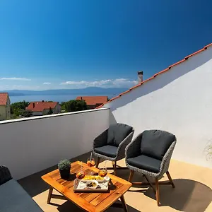 Apartment Bellmar, Njivice